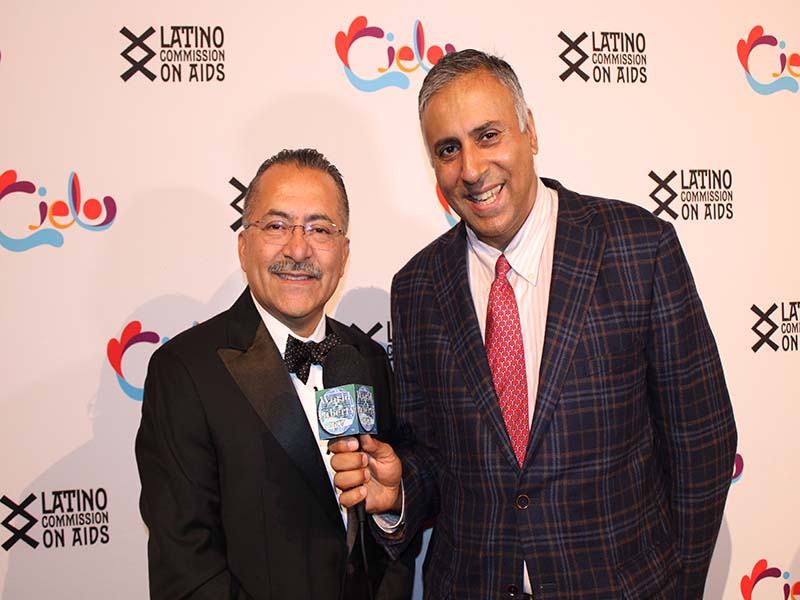 Dr Abbey with Guillermo Chacon President Latin Aids Commission