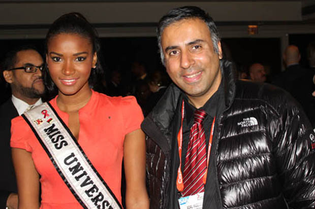 Dr Abbey With Miss Universe 2012 Leila Lopes
