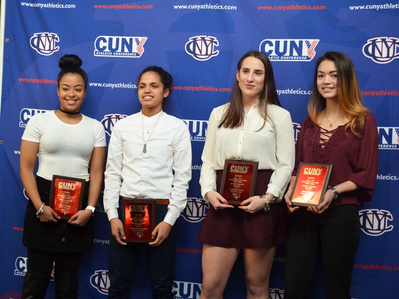 CUNY Women's basketball team 2017