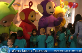 Teletubbies  Celebrates  20th Anniversary with big hugs, at  NYC Tour-2017