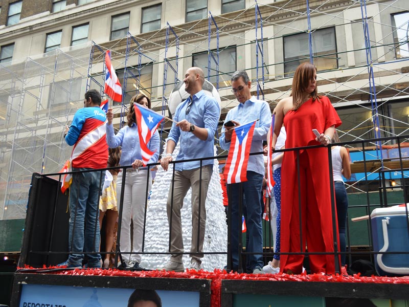 Telemundo Float 